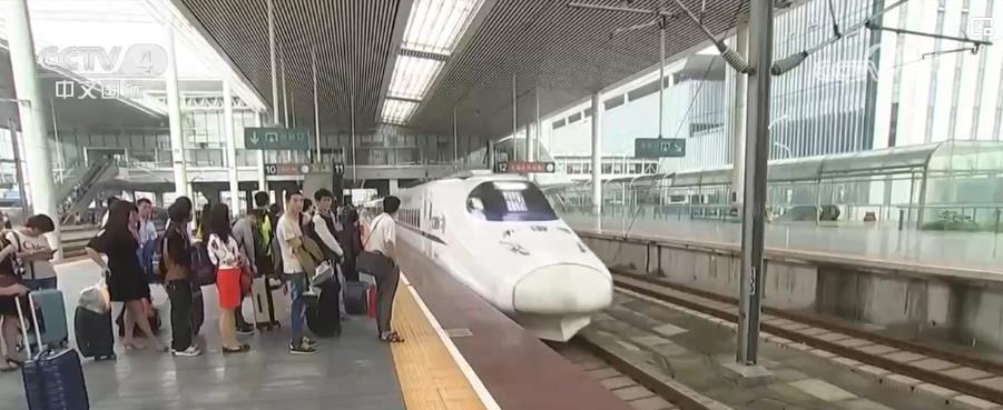 过境免签、通关便利等政策叠加释放2024年暑运持续“火热”(图2)