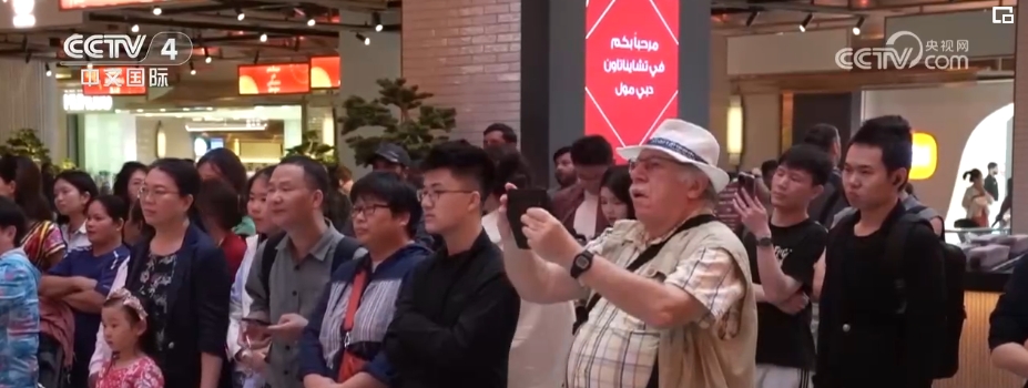 九游娱乐文化：中国游客“说走就走”为多国旅游业复苏、经济发展带去新活力(图4)