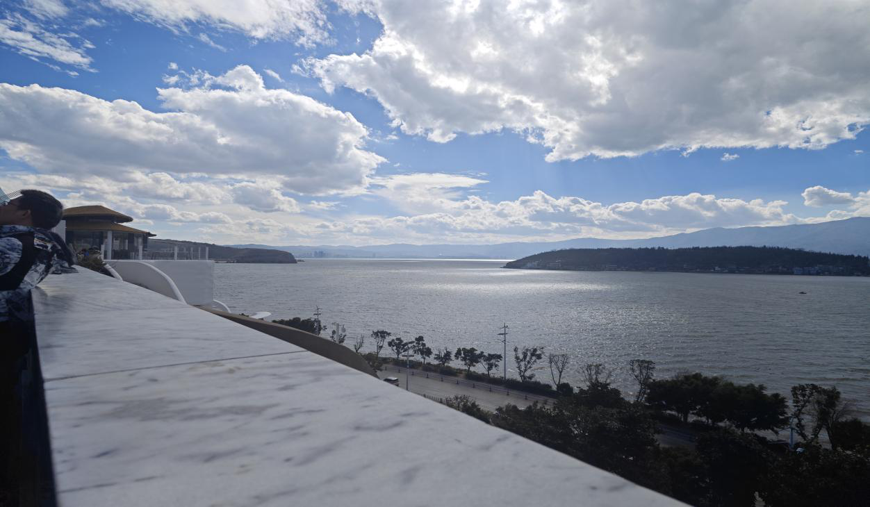 九游娱乐文化：深圳市怡环科技有限责任公司