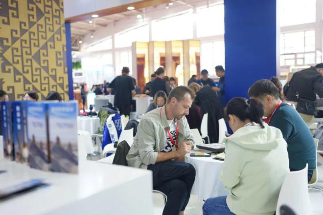 九游娱乐：现场COTTM2024：高端游、康养游、深度中亚游…出境游趋势前瞻