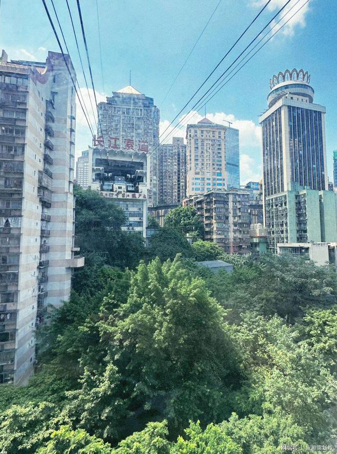 西安至重庆实惠之选——西安到重庆旅游团报价大揭秘！(图3)