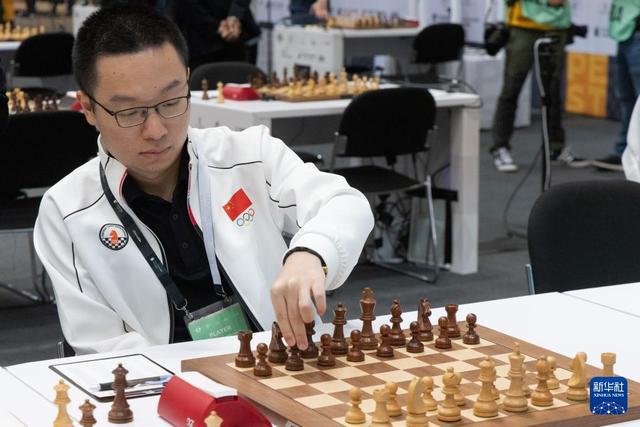 九游娱乐：国际象棋——奥林匹克团体赛：中国不敌美国(图7)