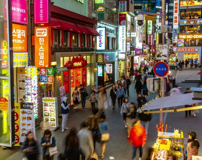差距巨大！中日韩上半年外国游客：韩770万日1777万我国多少(图14)