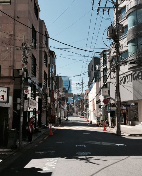 差距巨大！中日韩上半年外国游客：韩770万日1777万我国多少(图15)