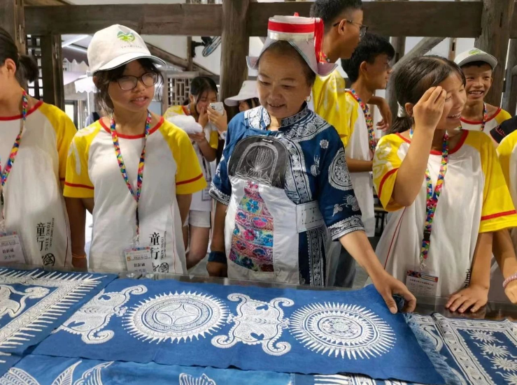 九游娱乐：深化文旅融合丰富旅游供给——黔东南州积极探索“非遗+研学”激发文化旅游体验新活力(图4)