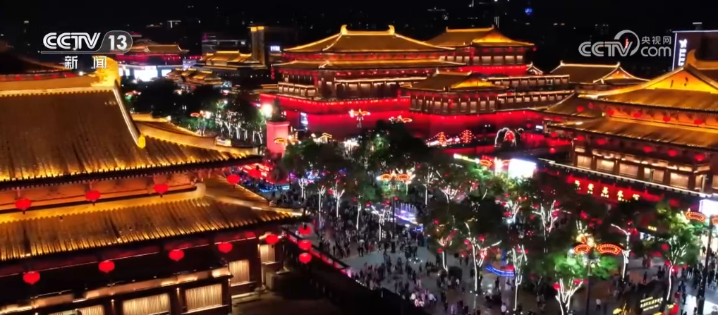 九游娱乐文化：1014万人次热度不减！“中国游”持续升温大美中国欢迎你(图4)