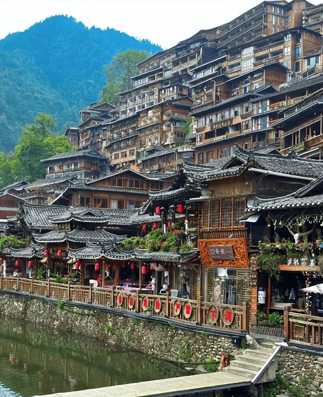 三个人组团去贵州五天四晚深度游经典路线日游价格(图2)