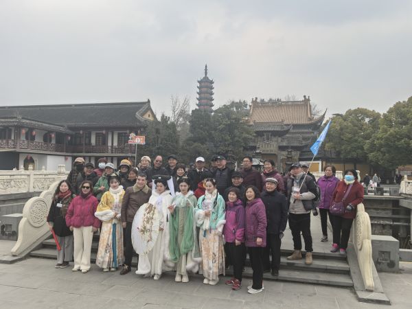春暖花开时！镇江迎来新春首批包专列游客团队(图3)