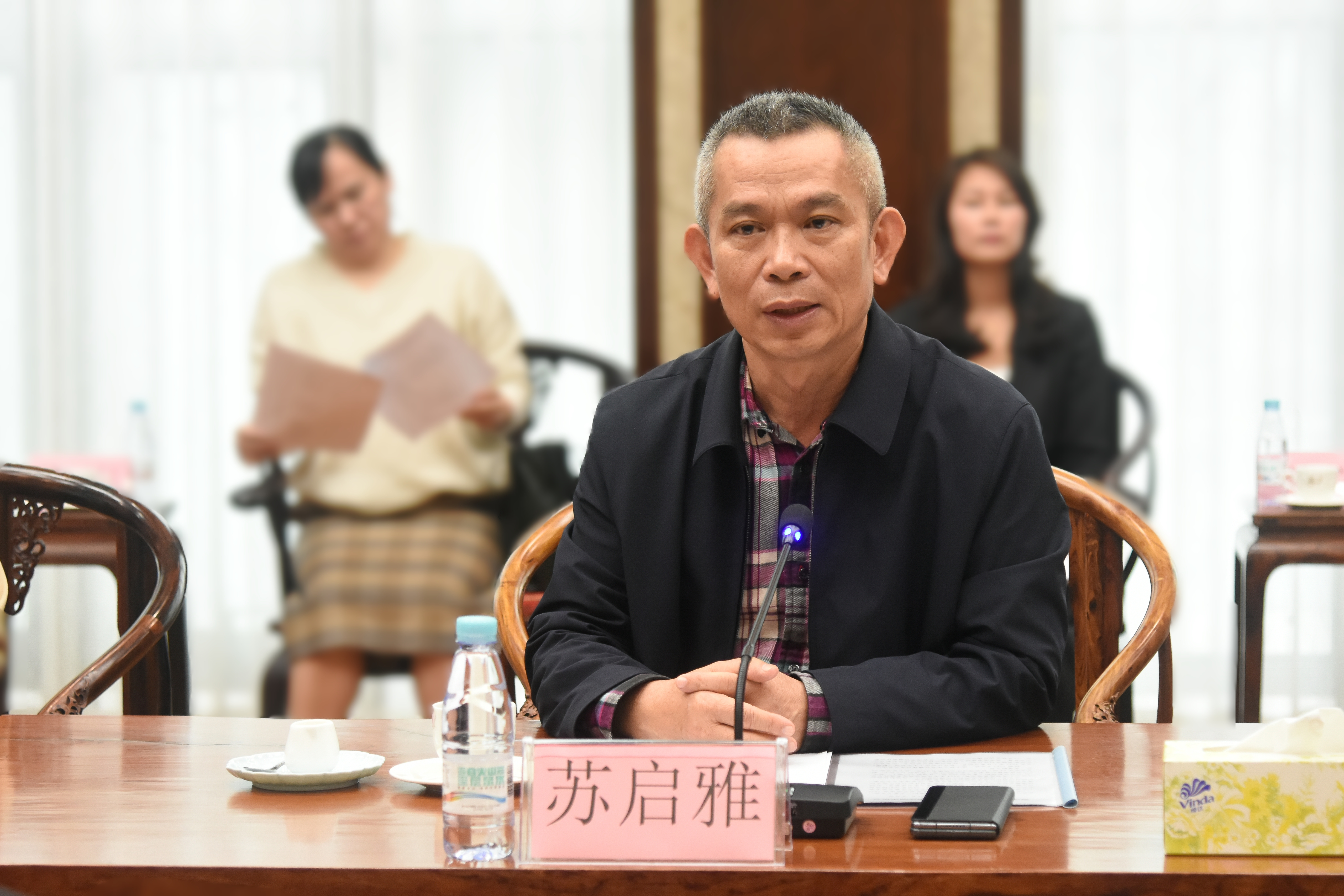 九游娱乐文化：2025年海南省电视剧网络剧选题座谈会召开共谋融合产业新发展