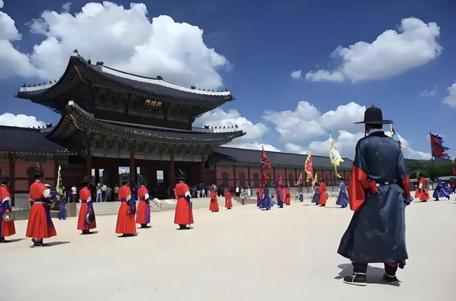 九游娱乐文化：韩国再不免签就晚了(图2)