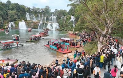 中国同越南、马来西亚和柬埔寨旅游合作日益深入人文交流纽带系得更牢