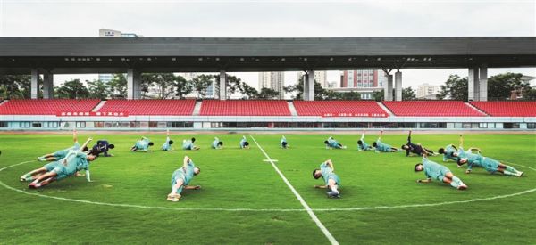 九游娱乐：“苏超”赛场输出比输赢更重要(图2)