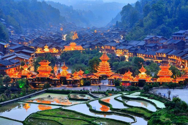 贵州正规旅行社前十贵州旅游攻略必看！看完再选择不后悔