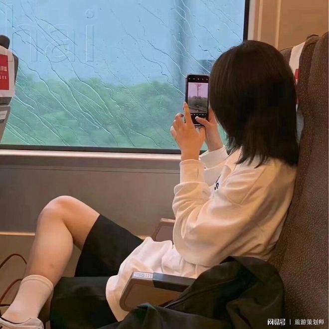 九游娱乐文化：5个人去张家界要多少钱？团体优惠指南(图1)
