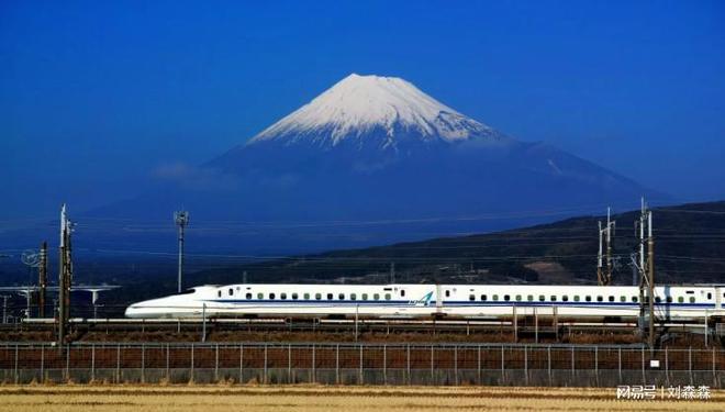 九游娱乐：看了日本第一季度接待外国游客1054万再对比我国差距是多少呢(图8)