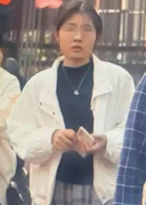 浙江23岁女孩爬山失联后续人已死亡尸体情况不寻常警方回应(图19)