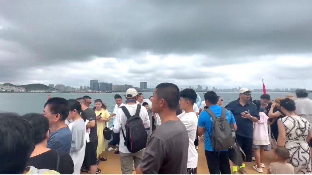 九游娱乐：这个夏天青岛海洋旅游经济蓬勃发展(图9)