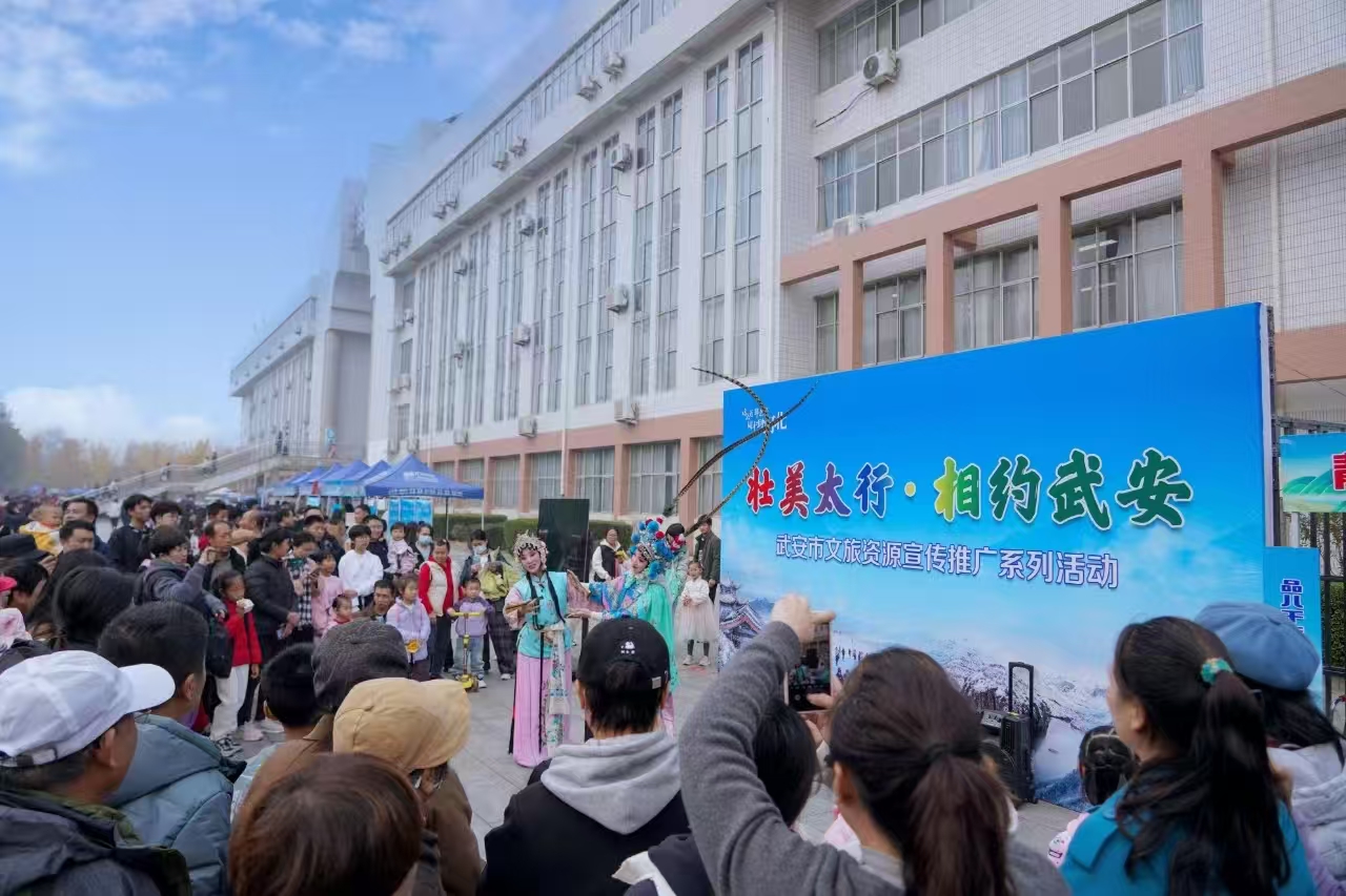 从“扩圈”到“破圈”变“流量”成“留量”