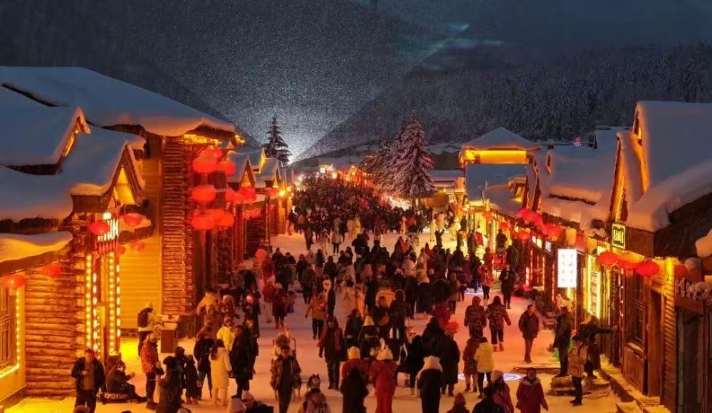 龙江森工集团：冰雪旅游书写产业富企新篇章