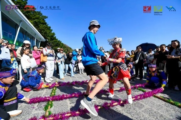 九游娱乐：挥拍桂林山水间：中国匹克球巡回赛如何做实「跟着赛事去旅行」？(图6)