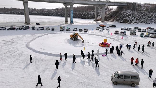 敦化市秋梨沟镇第三届横道古韵冬季文旅活动开启(图2)