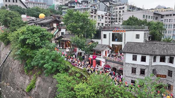 耶鲁百年合唱团中国行首站重庆背后藏着40年深情(图7)