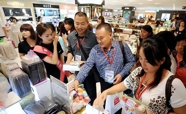 德国紧随韩国之后也发布了“中文标语”引起了中国游客的不满(图4)