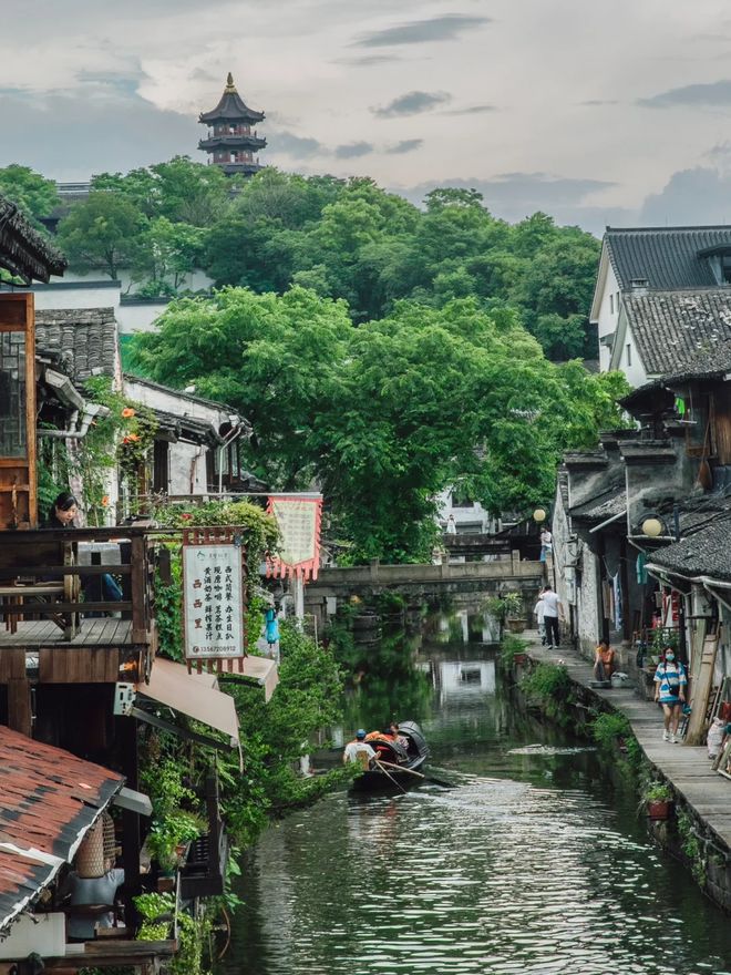 为什么有钱人越来越喜欢“跟团游”？五大好处很明智的选择！(图16)